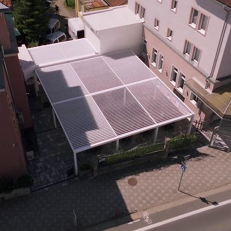 Penzion Franko Zvolen Dış mekan fotoğraf